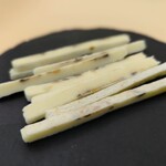 成城石井 - いぶりがっこチーズ