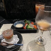 HIKARI - 