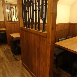 落ちついた空間。ゆっくりとお過ごし頂けます。