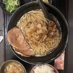 神楽 海老で鯛を釣る麺堂 - 