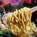 家系ラーメン とらきち家 - 