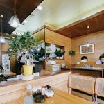 島 - 店内の様子です