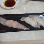 寿司 若竹丸 - (左から)ビントロ・タイ