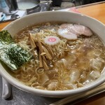 日吉 大勝軒 - 料理写真:ワンタン麺1150円