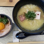 Mendou Kirinji - 鶏そば チャーシュー丼