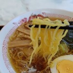 いっぷくや - 昔からのラーメンという感じ。完成された美味さ！