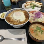 TONKATSU GINZA BAIRIN - 黒豚スペシャルカツ丼（100g） Special "Kurobuta" Pork Loin Katqu-Don 3.5oz　＄29.55