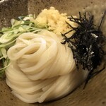 うどんばか 十三東口店 - 細麺やのにメチャクチャにコシがあるんやあああ(-｡-;
