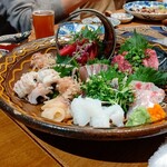 魚ト肴いとおかし - 豪華お刺身盛り合わせ