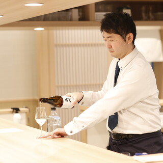 [Provided by a sake professional] Owner sommelier Naoki Yamaguchi