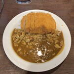 CoCo壱番屋 - 料理写真:ロースカツカレー 907円
2辛 +44円
ライス400g +110円
たっぷりあさり +200円