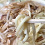 Champon Tei Ittenai - 麺リフト