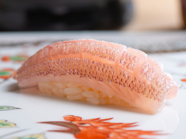 鮨一正 （スシ カズマサ）のご予約 - 表参道/寿司 | 食べログ