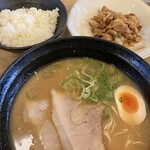 ラーメン ぴか一 - 