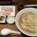 炭火焼濃厚中華そば 海富道 - 
