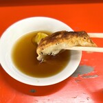 新ちゃん - ぎょうざ　カラシダレ