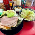 家系ラーメン 王道家 本店 - 