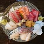 Umi Sakura - 刺身盛合せ11種