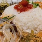 旧ヤム邸 - 水曜日のカレー膳ぜんがけ大盛