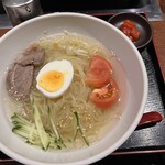 Wagyuu Hiraki - 冷麺(単品) 990円 辛み別皿