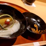 銀座 しのはら - 蓋裏が違う