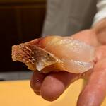 銀座 しのはら - 小鯛の握り
