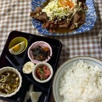 San Hamana - しょうが焼き 定食