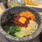 韓国料理 明洞いちば29 - 石焼きビビンパ