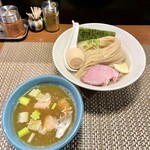 麺処 はら田 - 昆布水塩つけ麺 味玉トッピング