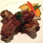 オールドイングランド - スペアリブのロースト（980円）