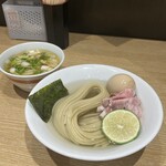 一番だしラーメン しんせん - 