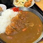 満月園 - 料理写真:カツカレー定食  1000円