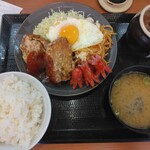 からやま - 料理写真:期間限定、コンソメからあげの洋食盛り定食869円(2024.5.21)