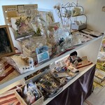 手作り雑貨とカフェ CROWN - 