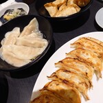 餃子の福包 新宿店 - 