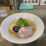 ラァメン コハク - シオニボメン　830円