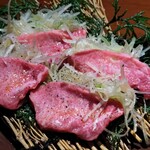 肉匠 牛虎 - 厚切りサンドタン