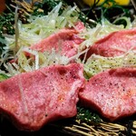 肉匠 牛虎 - 厚切りサンドタン