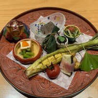 華丸吉日 - 八寸