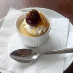 オーシャン カシータ - ミニドルチェはアメリカンチェリーのパンナコッタ