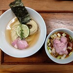 ヨコクラストアハウス - 