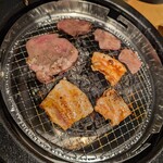 炙りや久兵衛 - ネギタン塩、辛カルビ