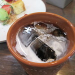 人と木 - アイスコーヒー