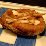 張海 - 焼きあがったジューシーな椎茸