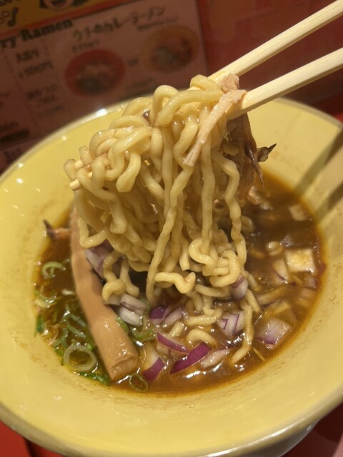 カレーラーメン！！！ ウチのカレーラーメン専門店 #はし時々スプーン - 四ツ橋/ラーメン