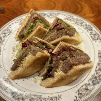 ココカラ フランス編 - 牛カツサンド