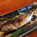 欅苑 - 岩魚の塩焼き