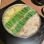 博多もつ鍋 前田屋 - 