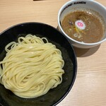 頑者 アンダーグラウンドラーメン - 