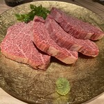 黒毛和牛焼肉 薩摩 牛の蔵 - 